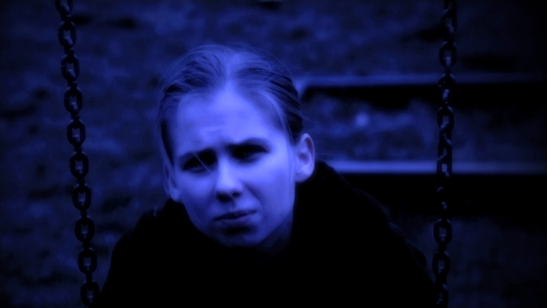 Kadr z filmu HuŚtawka
